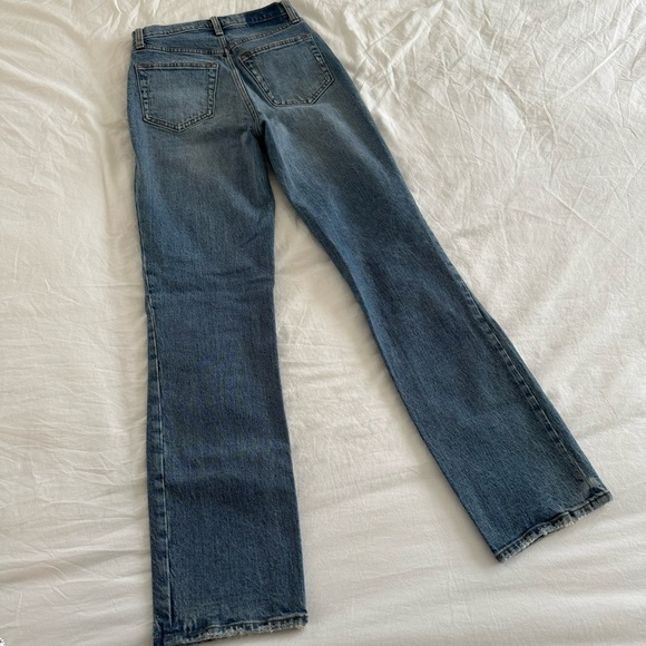 Abercrombie Ultra High Rise 90s Straight Jeans - Picture 14 of 16